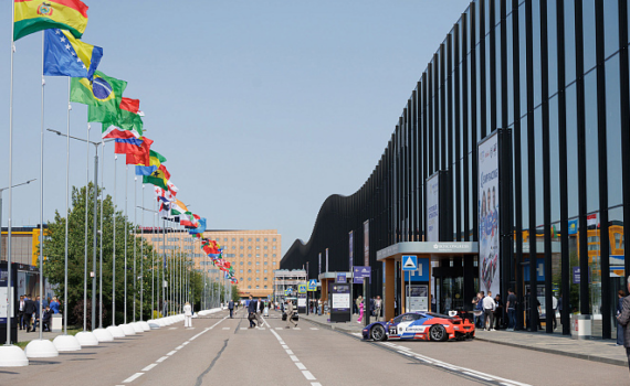 Алексей Дюмин поставил задачи правительству региона по итогам ПМЭФ-2023 Алексей Дюмин поставил задачи правительству региона по итогам ПМЭФ-2023