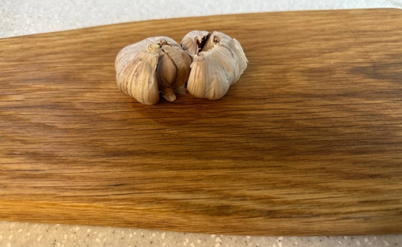 Бабушкин секрет спокойного сна: простой способ спать глубже — вот что должно быть под подушкой Бабушкин секрет спокойного сна: простой способ спать глубже — вот что должно быть под подушкой